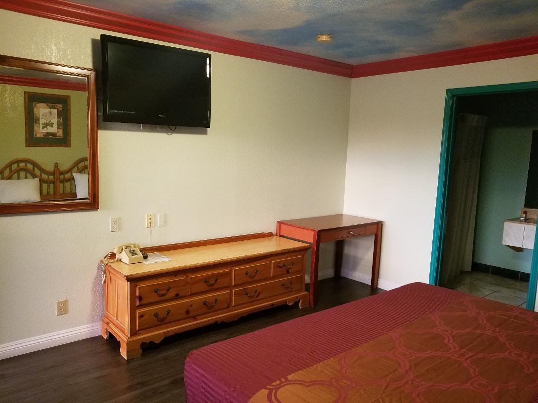 Super 7 Motel - Anaheim Packing District & Disneyland Экстерьер фото